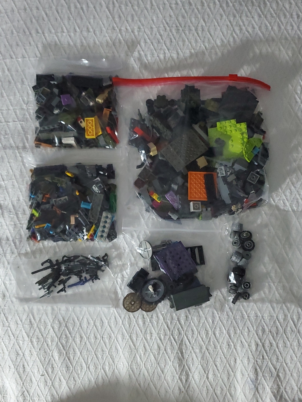 LEGO BUNDLE + ACCESSORIES + WHEELS